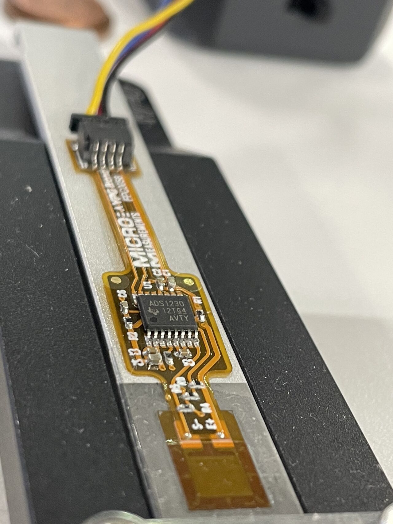Gage and Flex Assembly detail